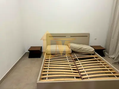 1-Bedroom Apartment with Creek & City Views