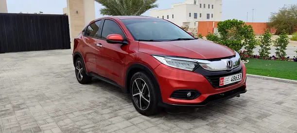 HR-V for sale, Family used, NO accodent history. (GCC)