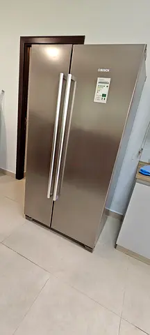 Bosch side by side refrigerator in excellent condition