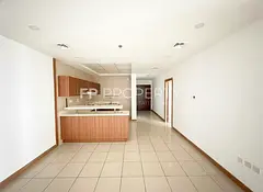 Spacious 1 bed | Close to metro | Prime location