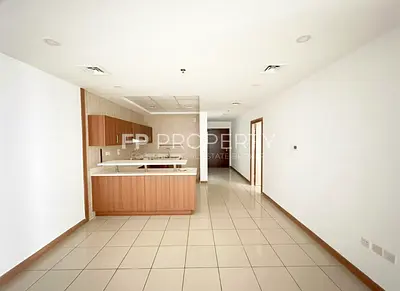 Spacious 1 bed | Close to metro | Prime location