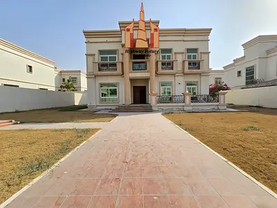 4 BHK | 2 Master Room | Big Garden Yard | 5 washroom | Wardrobes | Balcony | 2 Big Hall | Majlis | Maid Room | Only in 160K