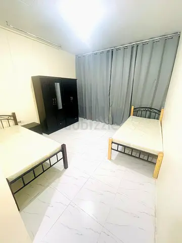 Bed space available for bachelor 2 sharing in TCA