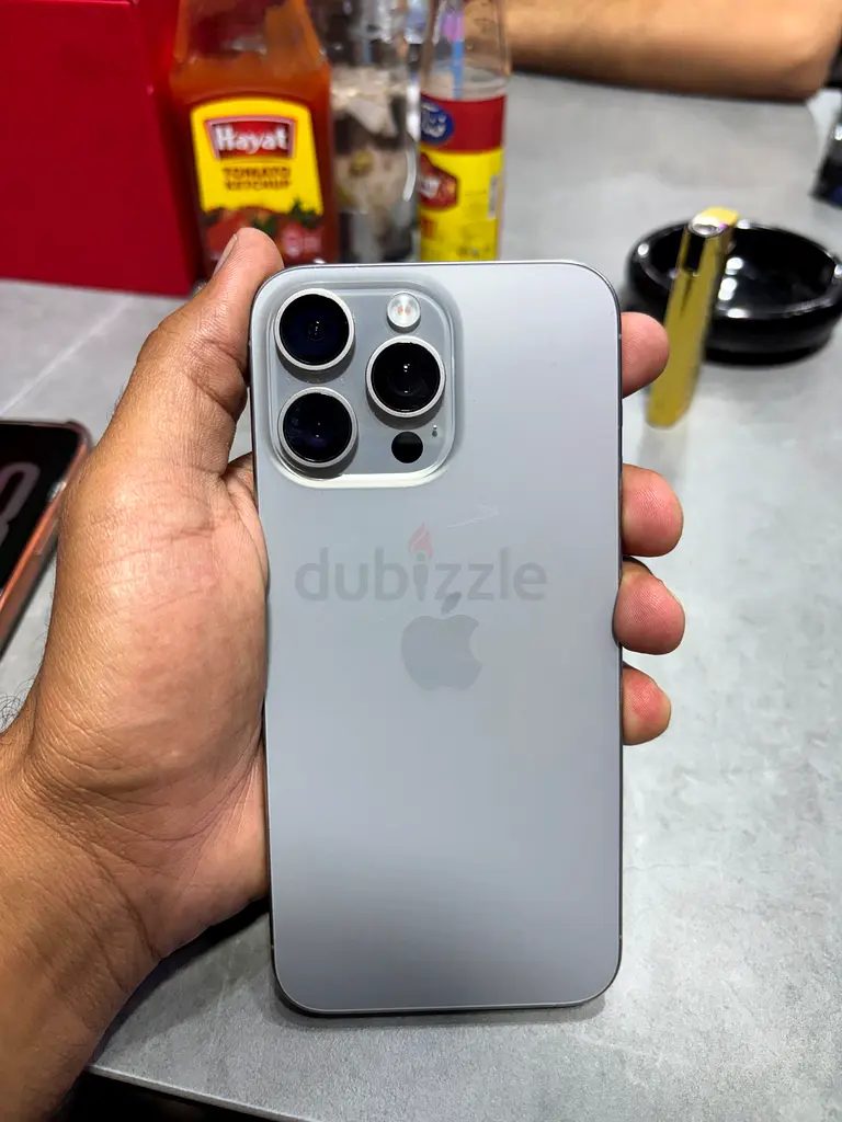 Iphone 15 pro max 256414981969234503681
