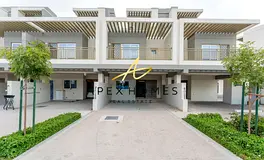 Great Deal | Walk to Malibu Beach | Rooftop Access