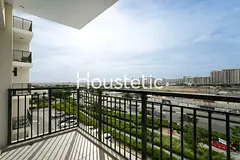 Corner Unit | Open View | Vacant Soon | 1Bed