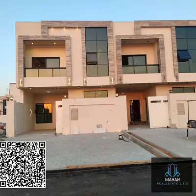 For sale, a villa at an excellent price, including registration fees, negotiable. It has a large courtyard. Freehold for all nationalities for life.