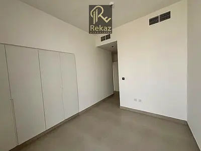 Middle Unit | Spacious Family Living | 4-Bedroom Townhouse for Rent in Robinia, Masaar