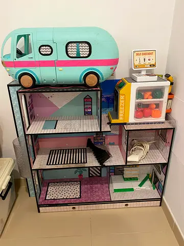 Original LOL Doll House and Glamper