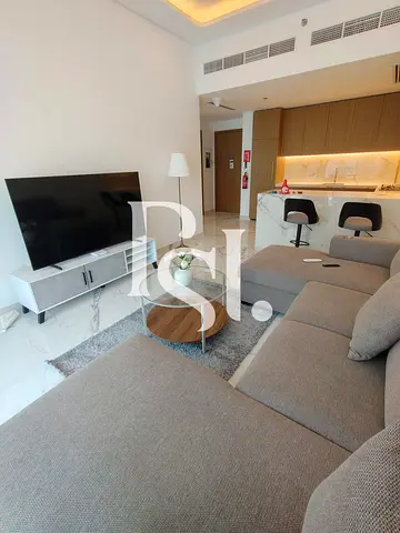 POOL VIEW | FURNISHED | SPACIOUS LAYOUT