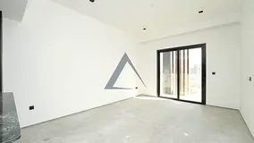 Stylish Unit | Well Maintained | Prime Location