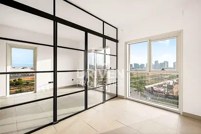 Kitchen Appliances | Chiller Free | Vacant