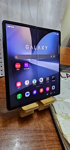 Samsung Galaxy Z Fold 6 - Foldable Smartphone