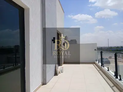 للبيع فيلا تاون هاوس فاخرة | 5 غرف نوم ماستر | غرفة خادمة + غرفة تخزين | تشطيبات راقية | تصميم عصري | تملك حر | بدون رسوم خدمات