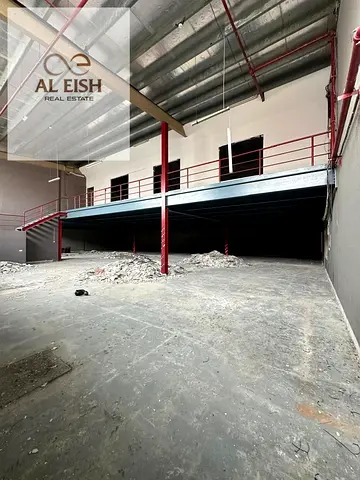 Warehouse with Mezzanine | 3,970 Sqft | Prime Location | Al Quoz 3