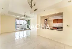 Spacious | Stunning Views | Close to Metro