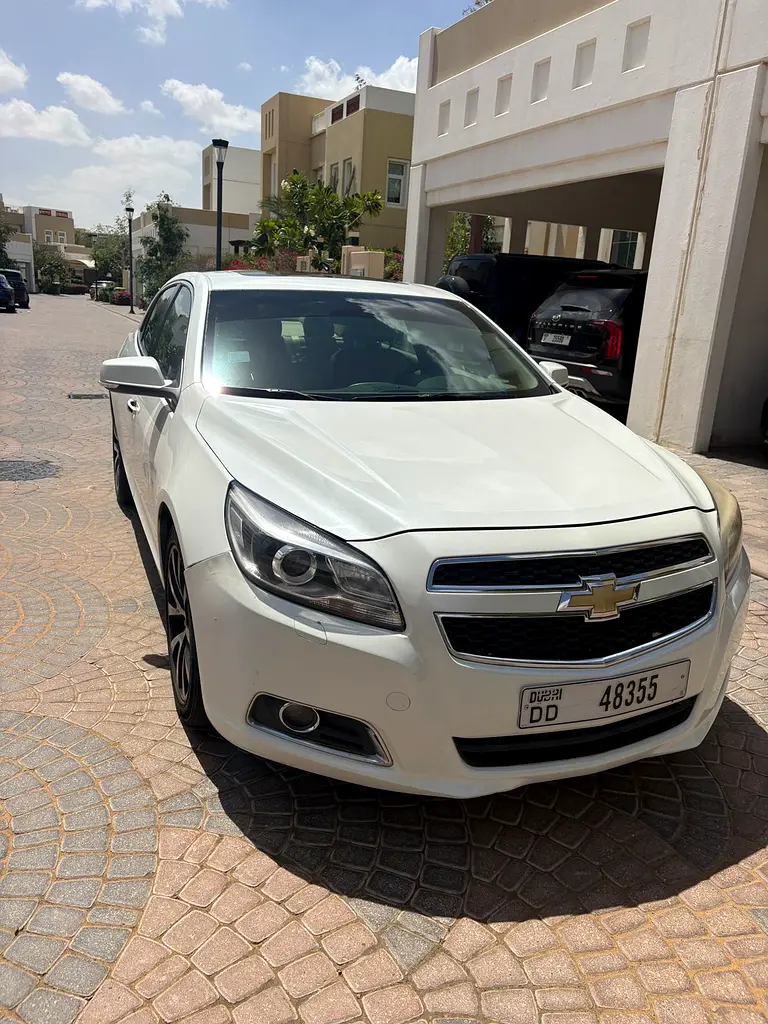 Chevrolet Malibu 2014 — photo 1 of 16
