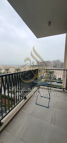 Annual Rent in Sharjah – Maryam Island A luxurious furnished apartment with breathtaking views of Al Khan Lagoon and the sea, located in a prestigiou