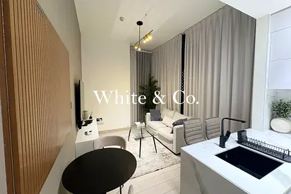 FULLY FURNISHED | MODERN |READY TO MOVE IN