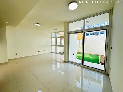 3 Bedroom With Maids Ready To View In Centaury Cluster