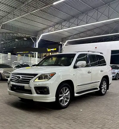 Lexus LX 570 Platinum 2010 GCC Specs