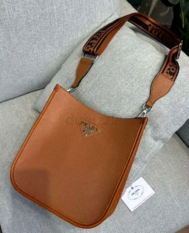 LADIES BAG