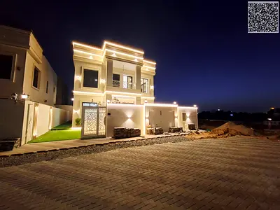 Classic design villa on a main street, registration fees included, 5 master bedrooms, two floors and a roof, freehold ownership for all nationalities