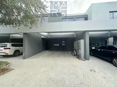 منزل تاون هاوس سارو بغرفتي نوم | 1962 قدم مربع | 2,000,000 درهم إماراتي