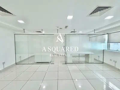 4 Partitions | Low Floor | 2 Parkings