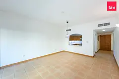 Vibrant Community | Jumeirah | Vacant