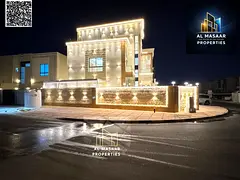 Own a corner villa on two streets, with a land area of ​​4000 sq ft, 6 master bedrooms with a ro