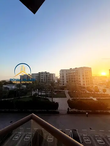 Exclusive Spacious layout | Balcony |1 Bedroom