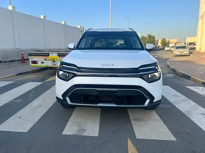 Kia Carens 1.6L EX DLX 2023 - GCC Specs - Excellent Condition