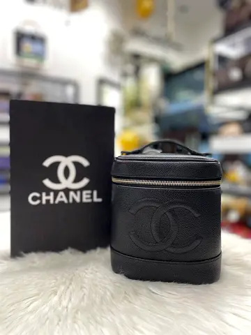 Chanel CC Black Caviar Leather Vanity Case (Authentic/PreOwned)