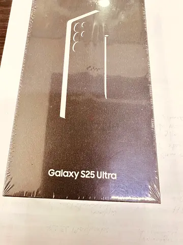 S25 ultra - unwanted gift in original box