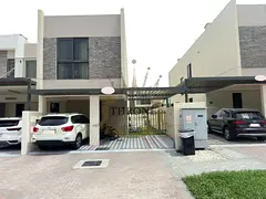 Upgraded | 3bhk+Maid | End Corner Unit Single Row