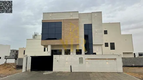 فيلا بسعر شامل رسوم التسجيل والتمليك والكهرباء والمياة على الشارع الرئيسي جاهزة للسكن في أرقي مناطق عجمان تملك حر لجميع الجنسيات بدون دفعة مقدمة..