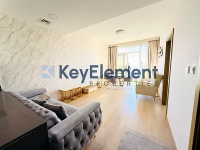 Furnished | Top floor | 4-6 cheques | Marina View
