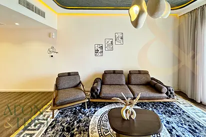 Fully furnished l Vacant l Upgraded l Exclusive