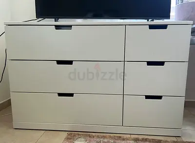 Chest of Drawers in perfect conditions
