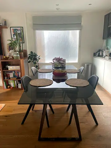 Italian ROCHE BOBOIS Echoes Fixed octagonal 8-10seat dining table smoked tempered glass W260 D100cm