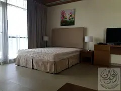 BEST LAYOUT I LARGE STUDIO I MIDDLE FLOOR