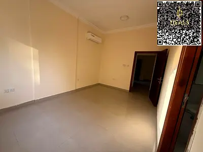 لقطة مميزة للإيجار السنوي – غرفة وصالة بحمامين وبلكونة في منطقة حيوية بالعالية قريبة من مخرج دبي وشارع محمد بن زايد بسعر مغري جدًا