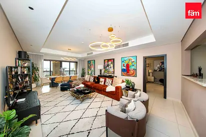 Fully Furnished / Vacant / Palm Views