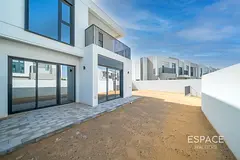 4 Bedrooms | Largest Plot | Vacant