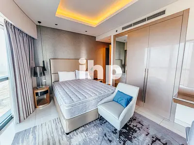 High Floor | 3BR Luxury Apartment | Canal View