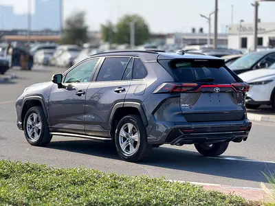 صورة 19 لـ 2023 Toyota RAV 4