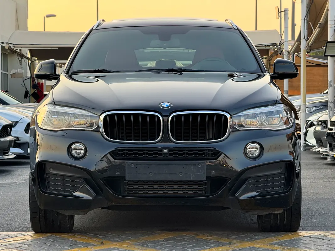 BMW X6 2019 — photo 1 of 20