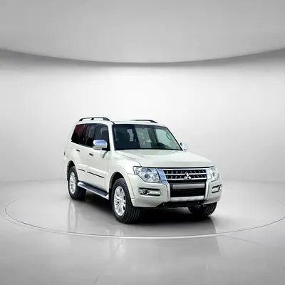 Mitsubishi Pajero GLS Top 5 Door 2020 - GCC Specs - Well Maintained