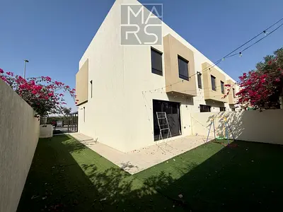 HOT OFFER-3BHK-END CORNER-LANDSCAPING DONE-RENT